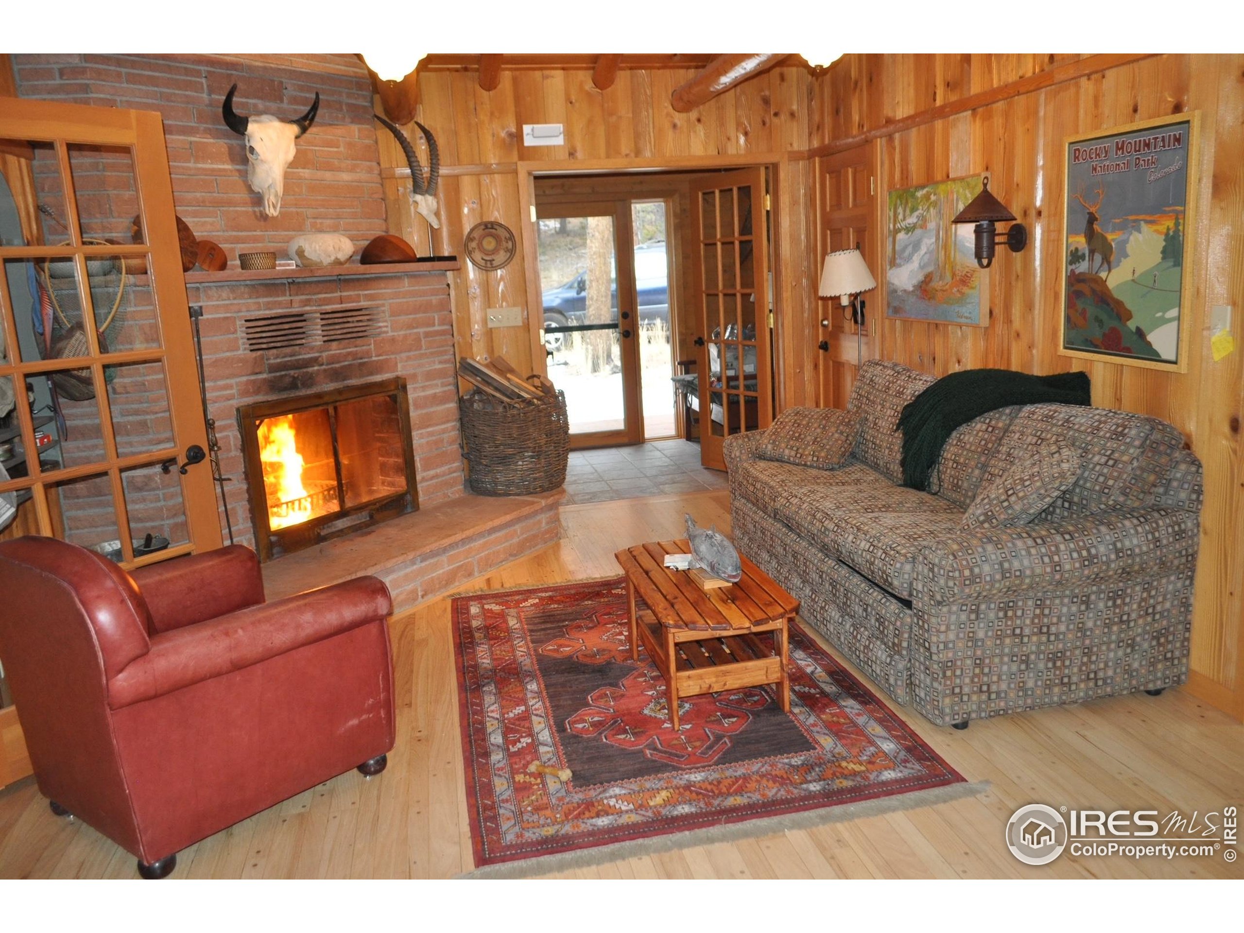 747 Coyote Hill Rd