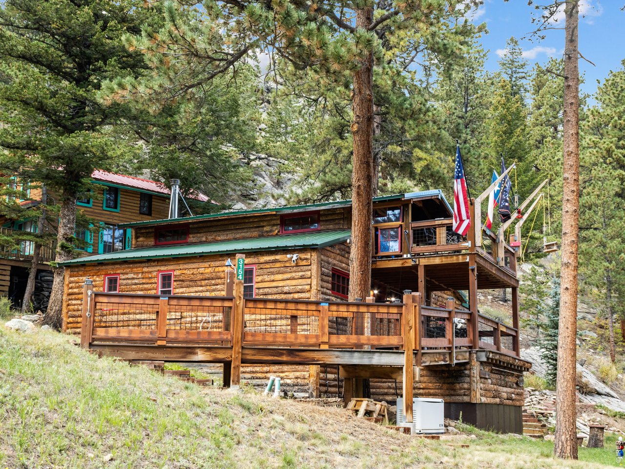 3154 Riverside Dr