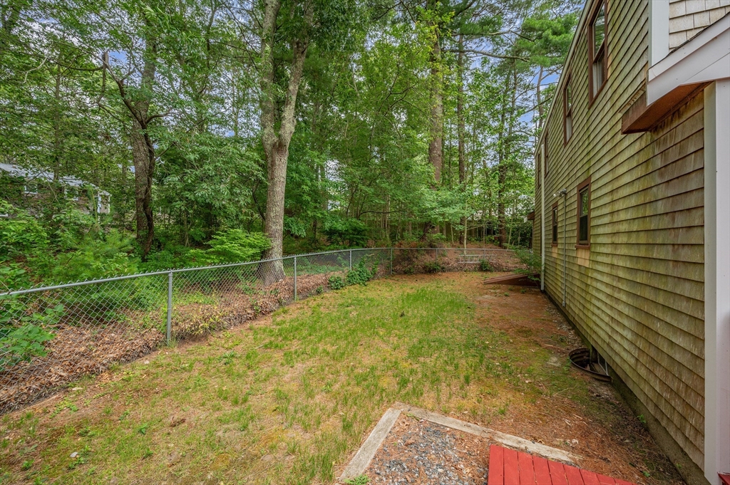 44 Pickerel Way