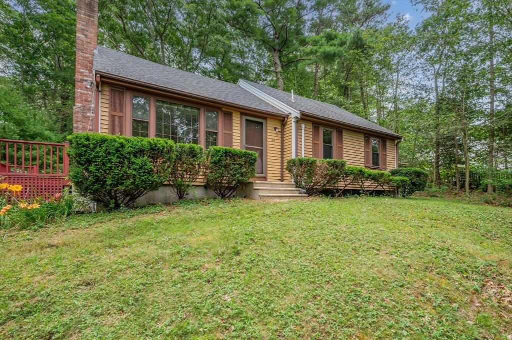 44 Pickerel Way