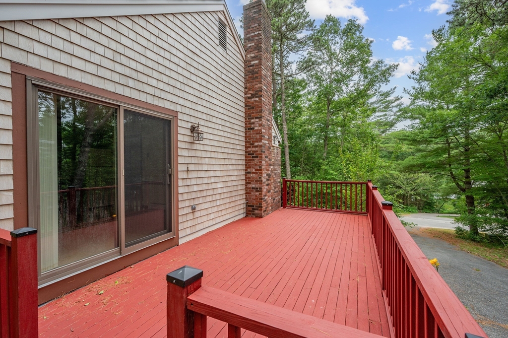 44 Pickerel Way