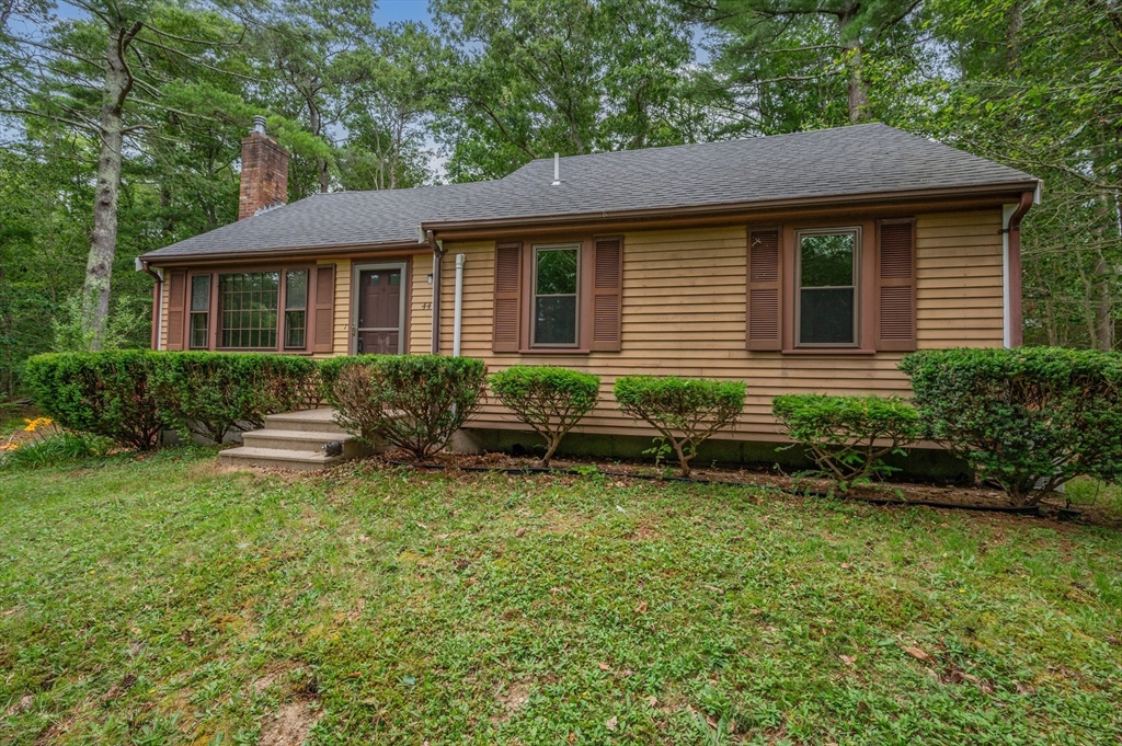 44 Pickerel Way