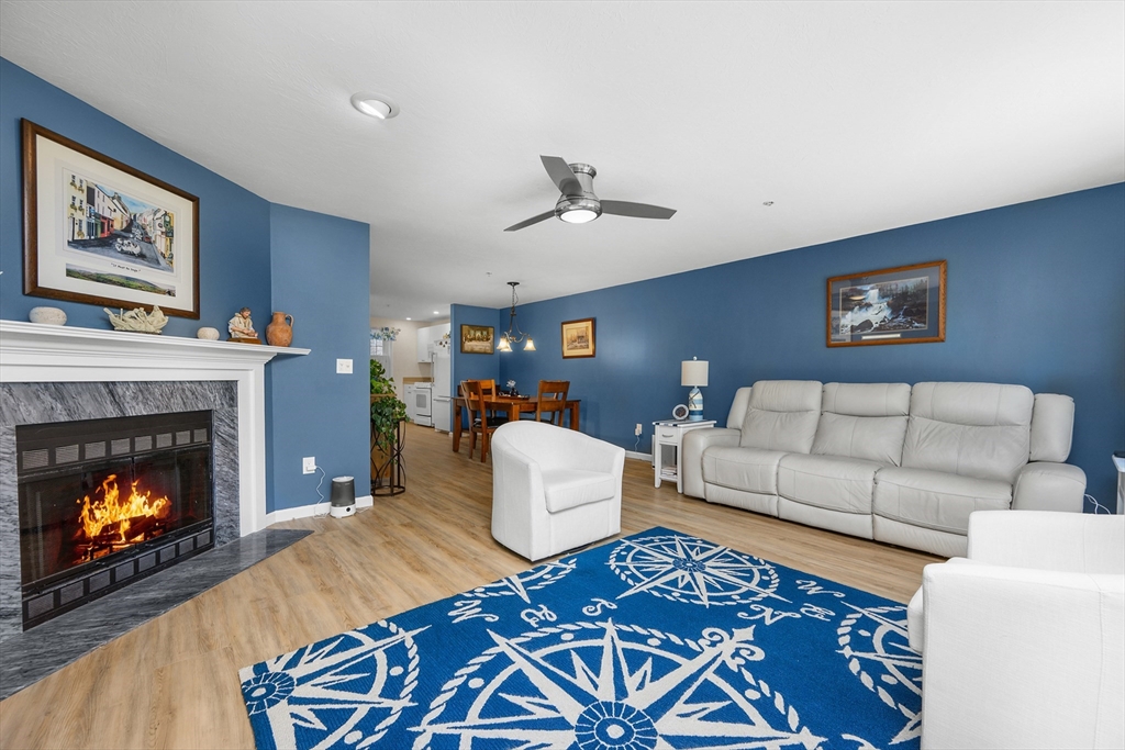 35 Santuit Pond Way # 4C