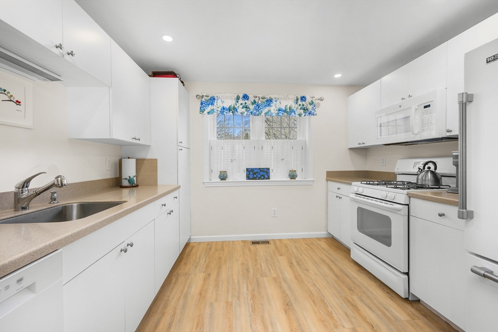 35 Santuit Pond Way # 4C