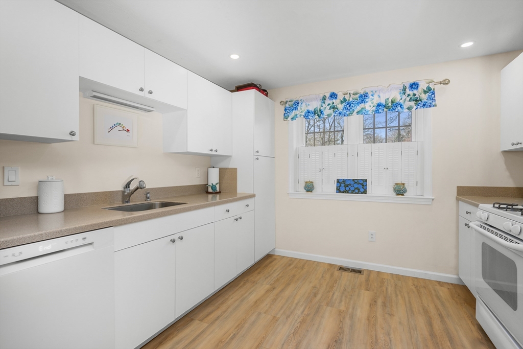 35 Santuit Pond Way # 4C