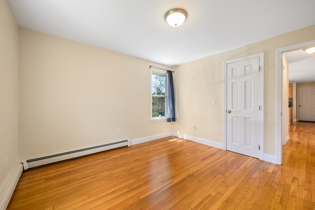 2 W Crossfield Rd