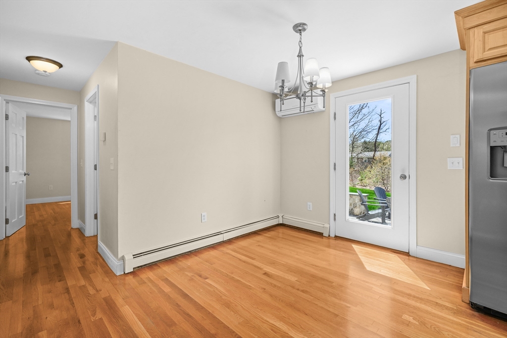 2 W Crossfield Rd