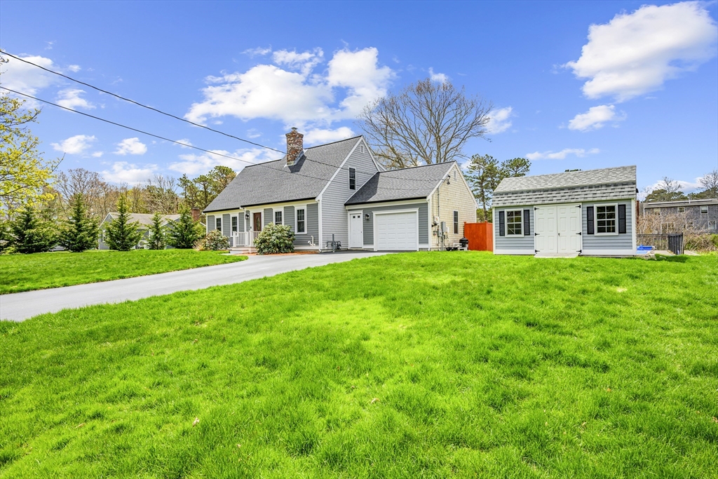 2 W Crossfield Rd