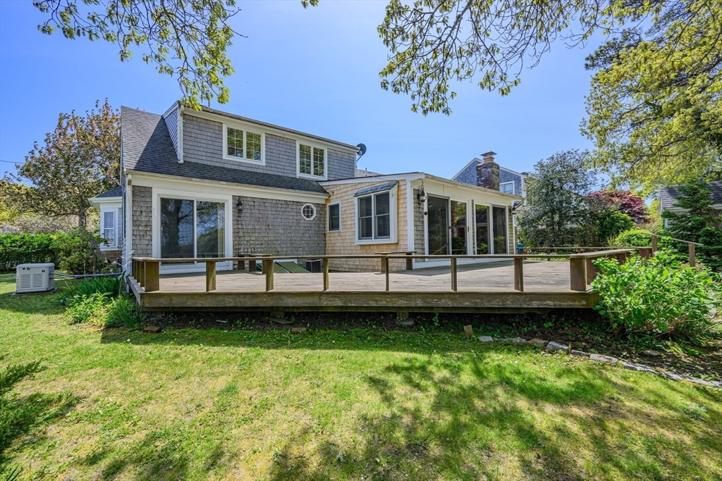 56 English St