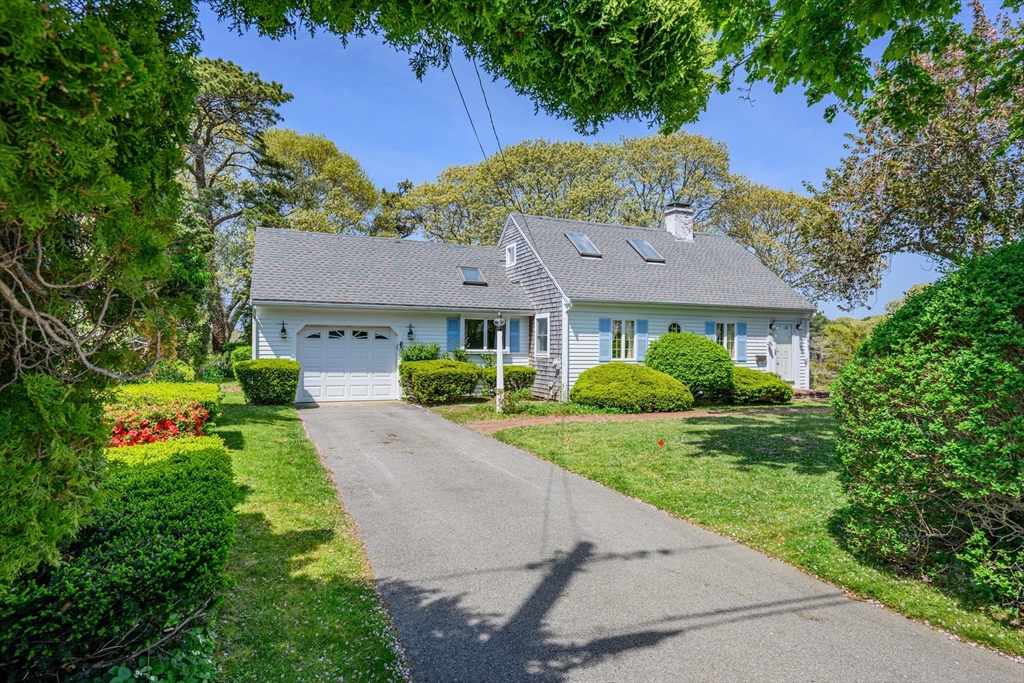 56 English St