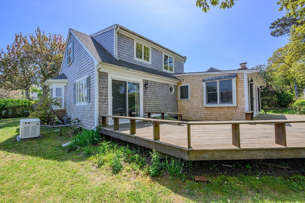 56 English St