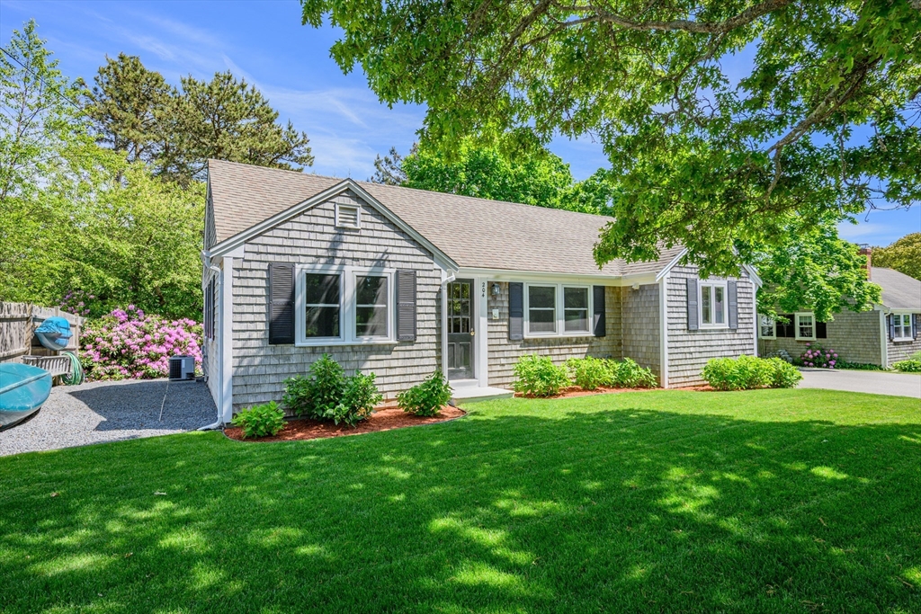 204 Trotting Park Rd