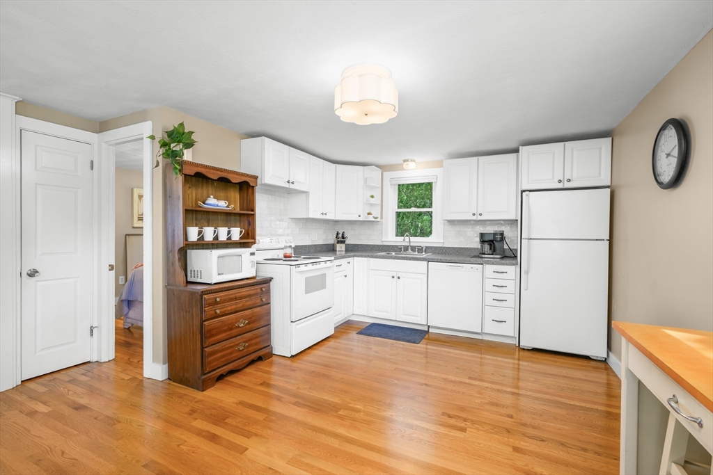 204 Trotting Park Rd