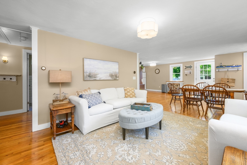 204 Trotting Park Rd