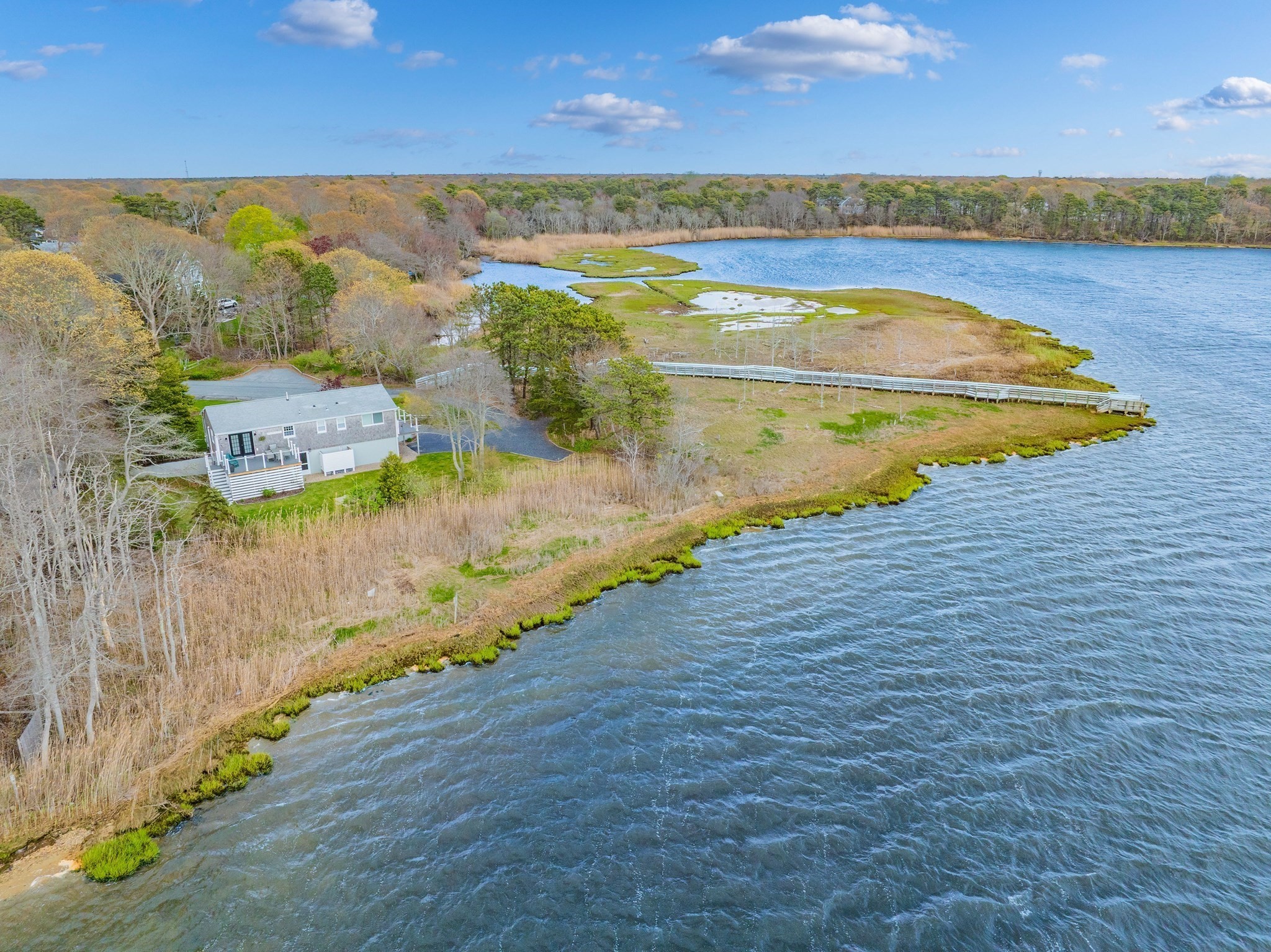 75 Meadowbrook Rd