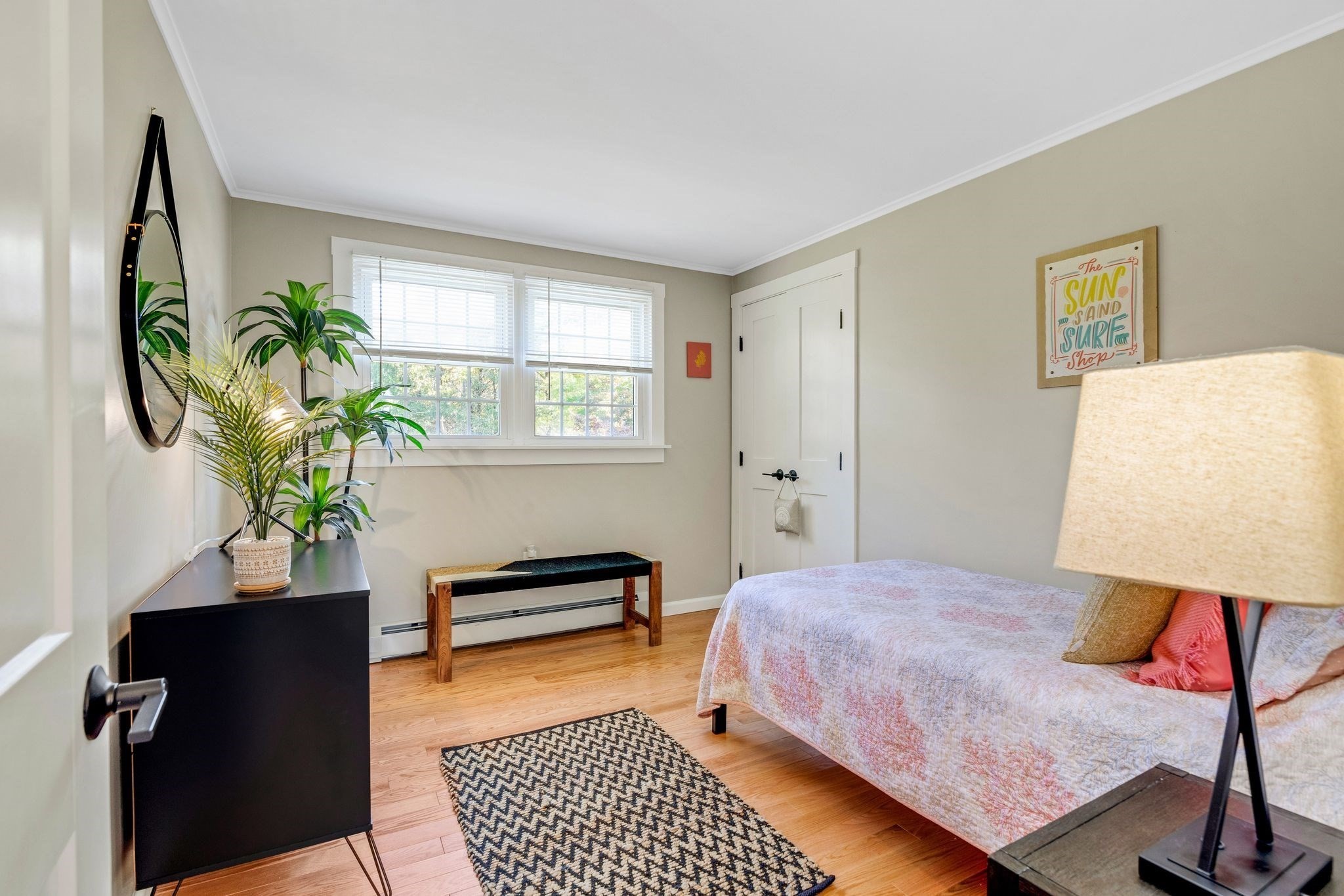 75 Meadowbrook Rd