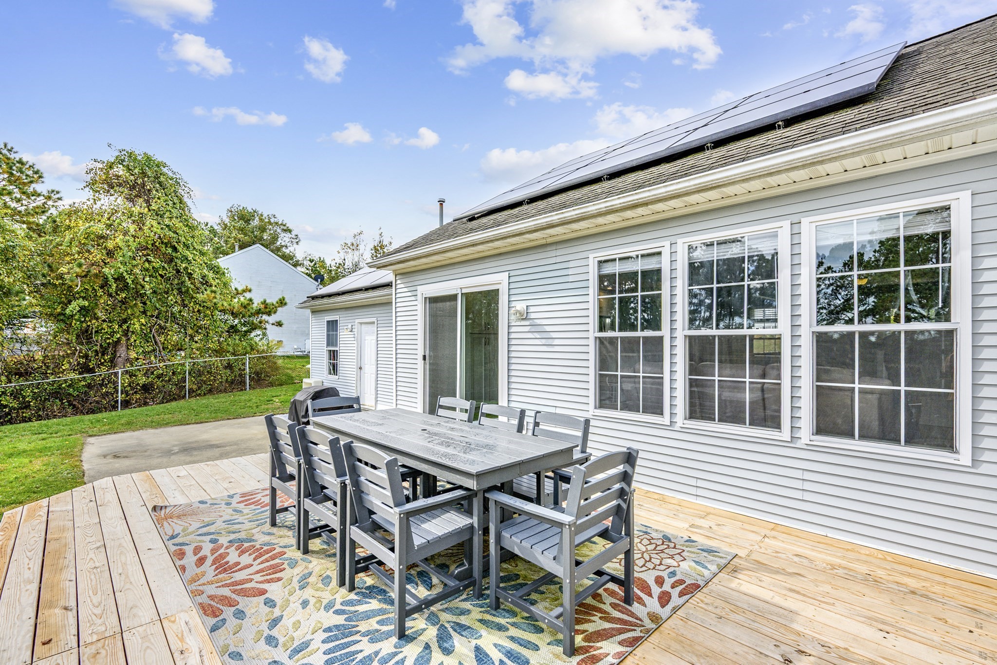 83 Dickson Dr
