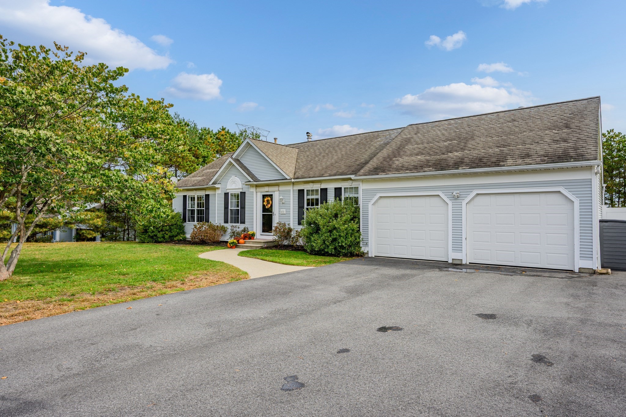 83 Dickson Dr