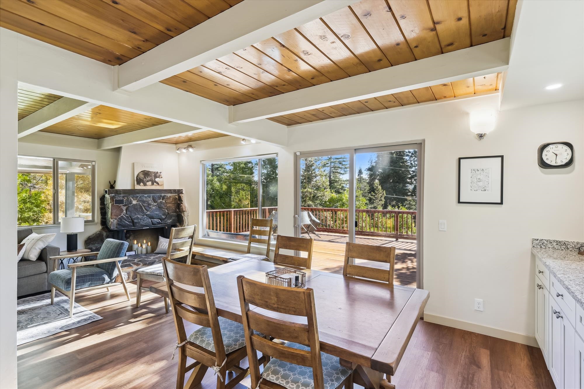 369 Fawn Lane