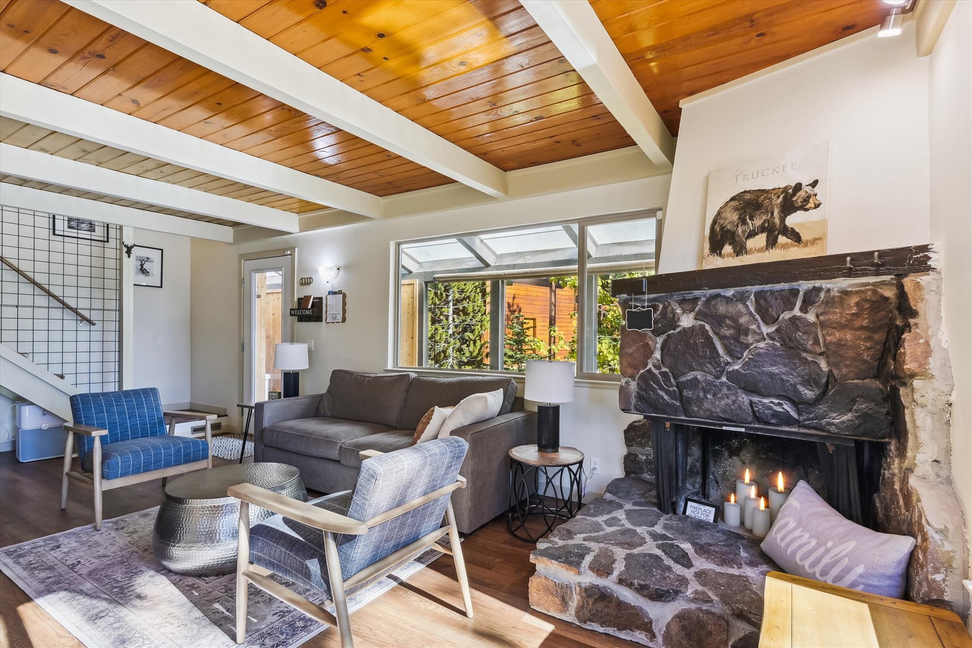 369 Fawn Lane