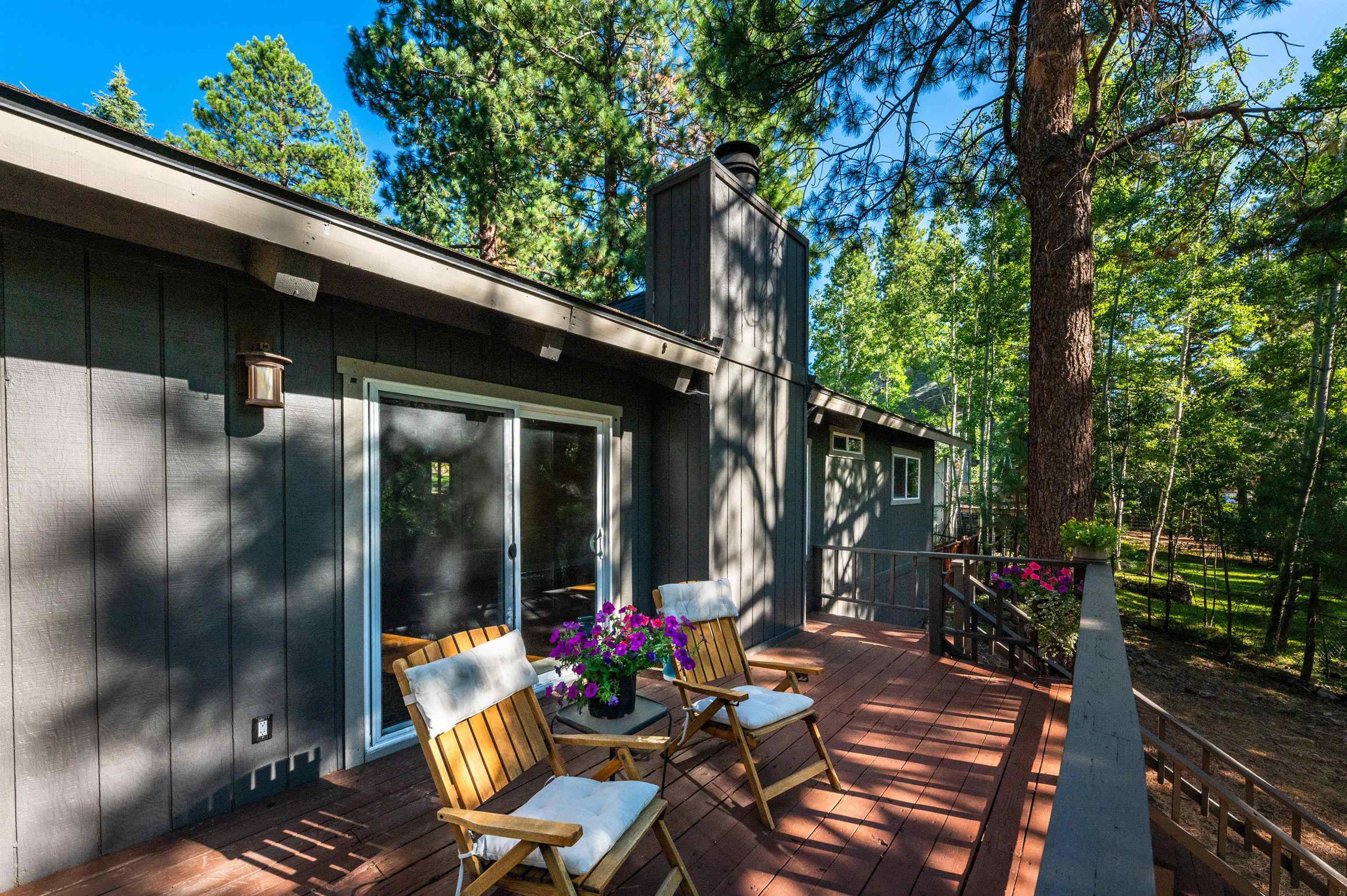 10644 Codogan Street