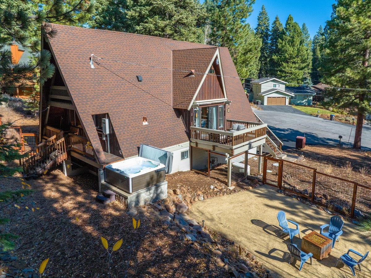 10832 Snowflower Court