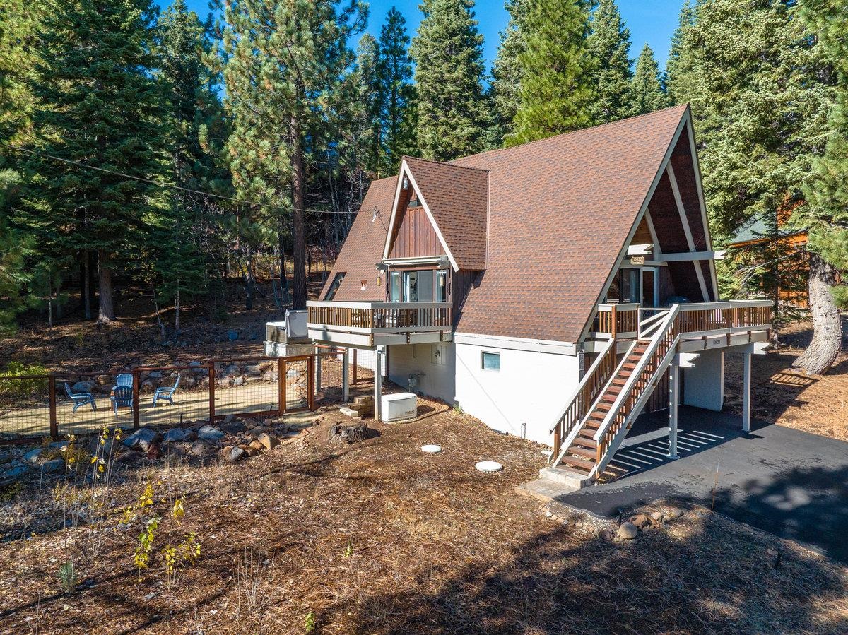 10832 Snowflower Court