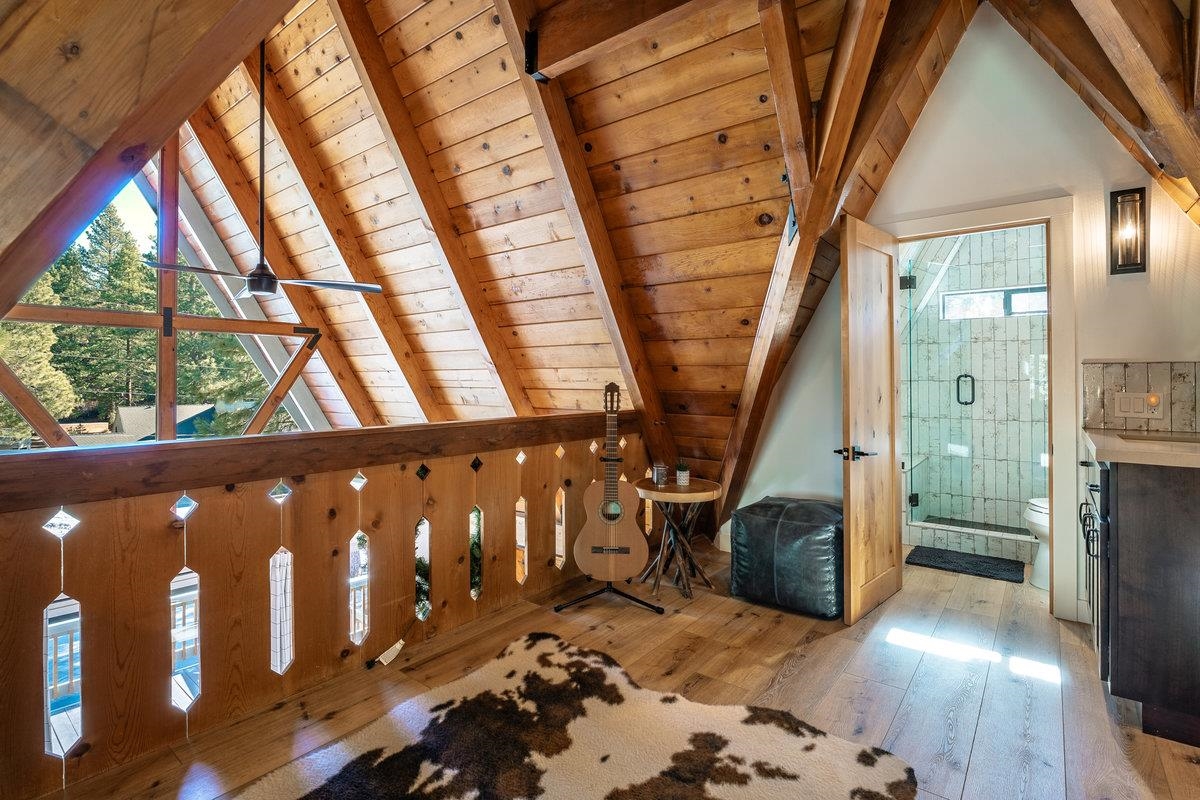 10832 Snowflower Court