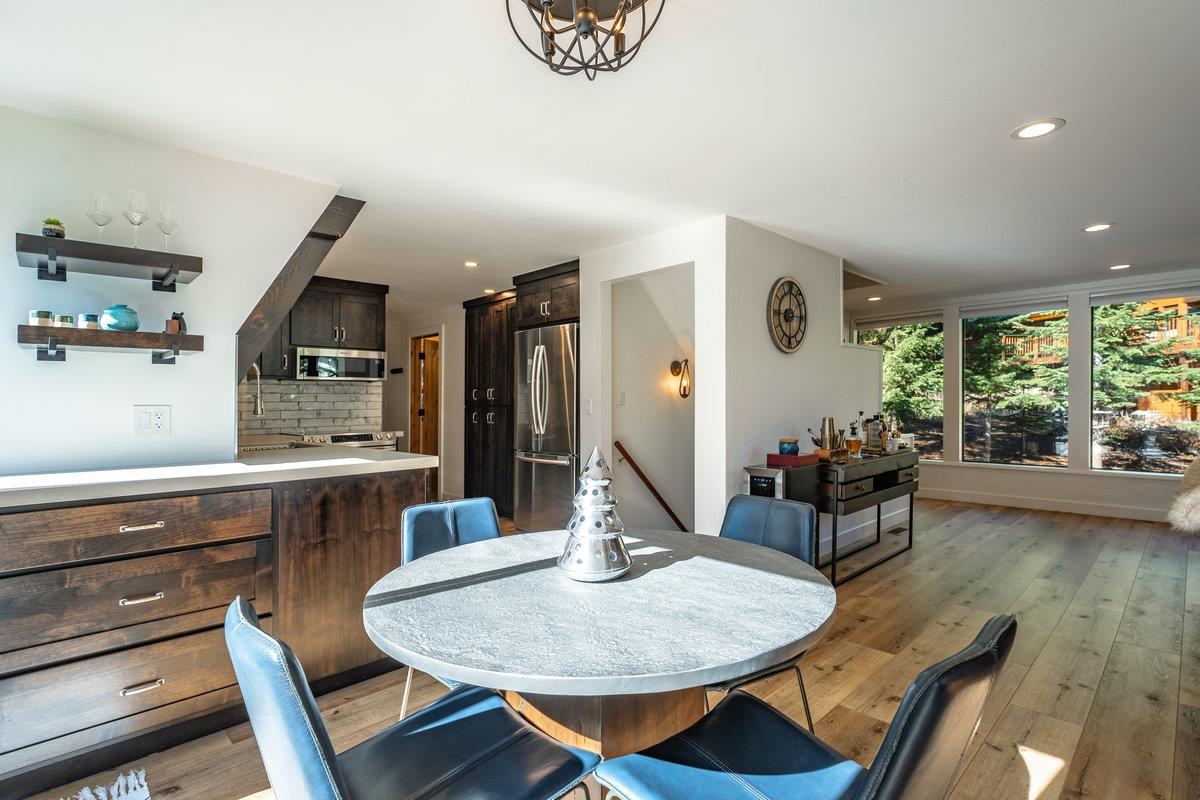 10832 Snowflower Court