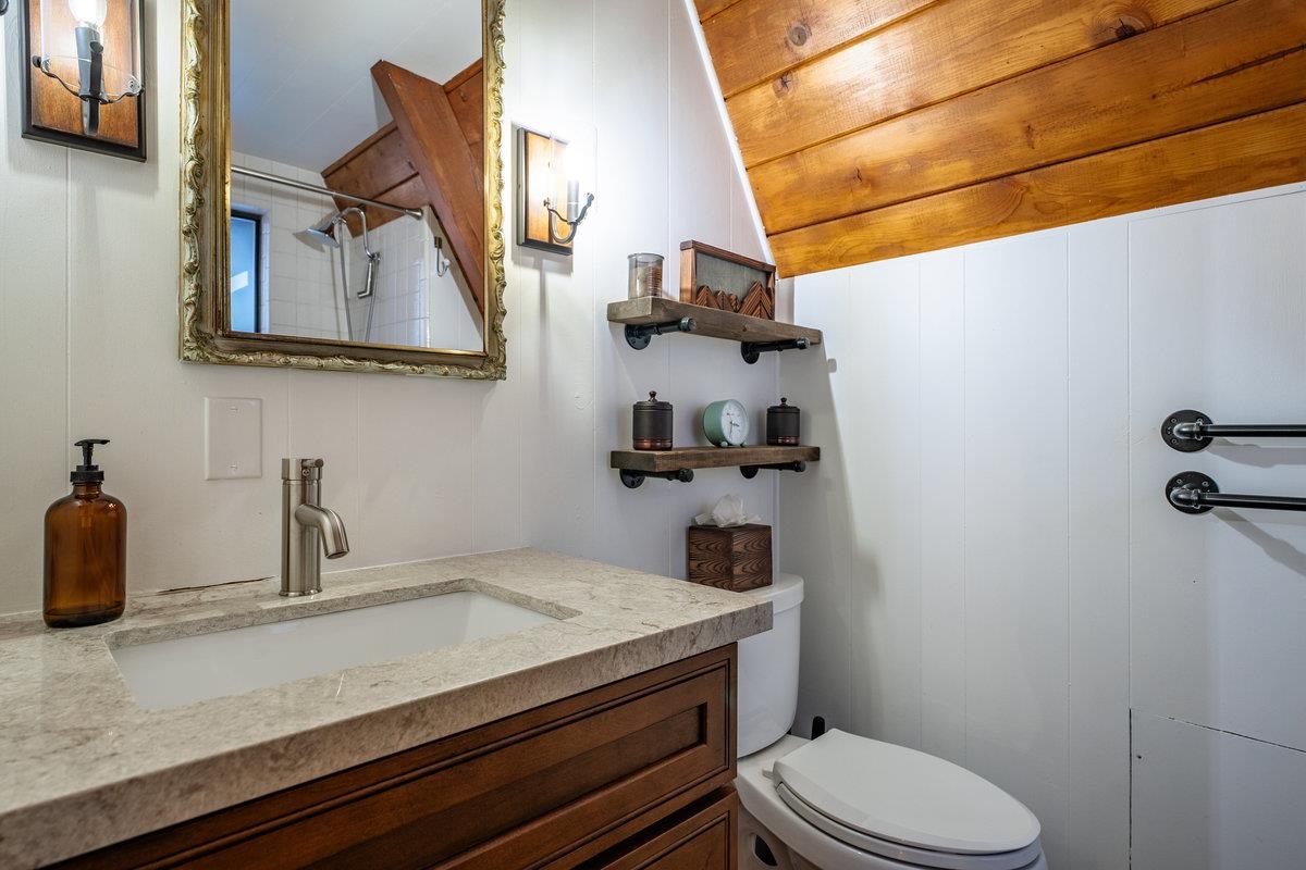 10832 Snowflower Court