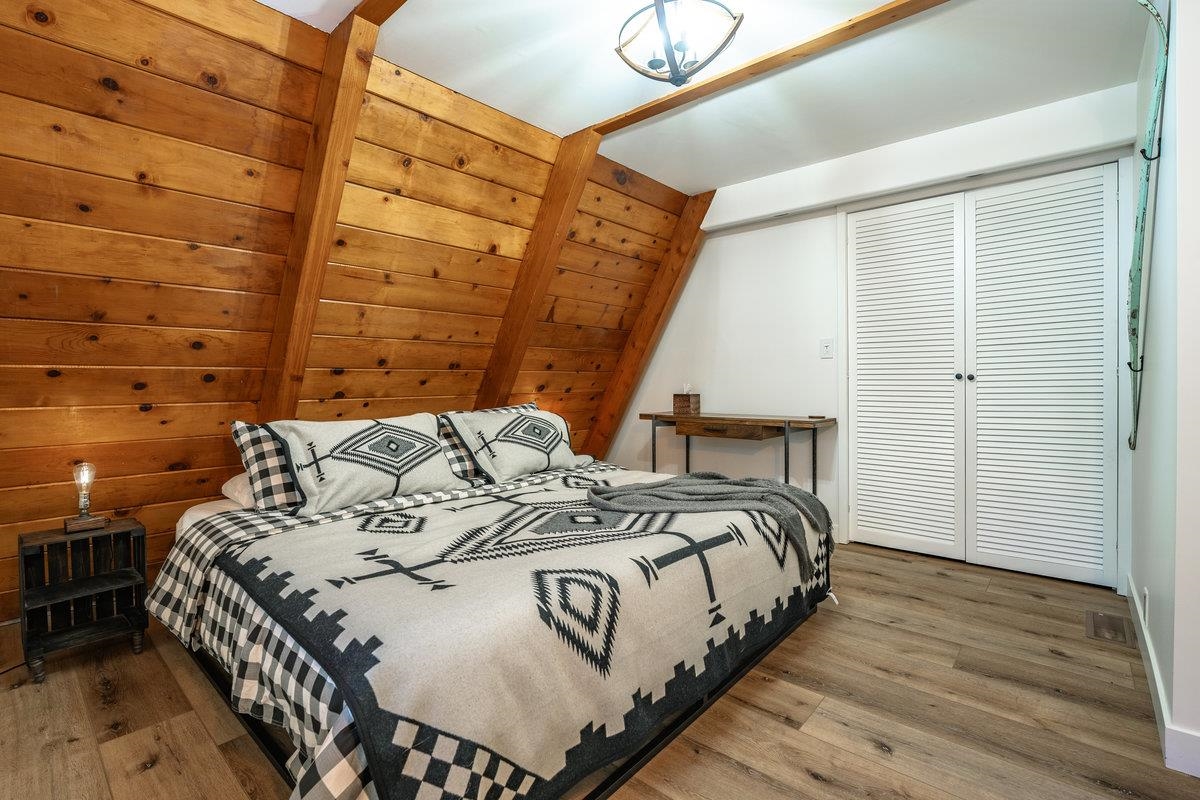 10832 Snowflower Court