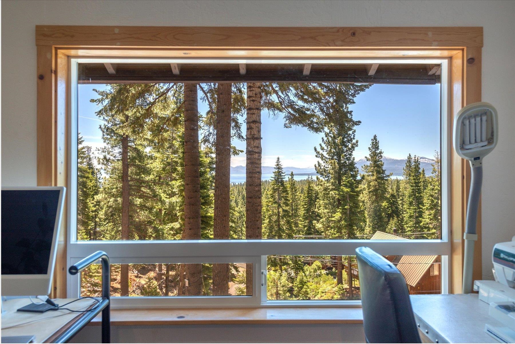 1460 Tahoe Park Heights Drive