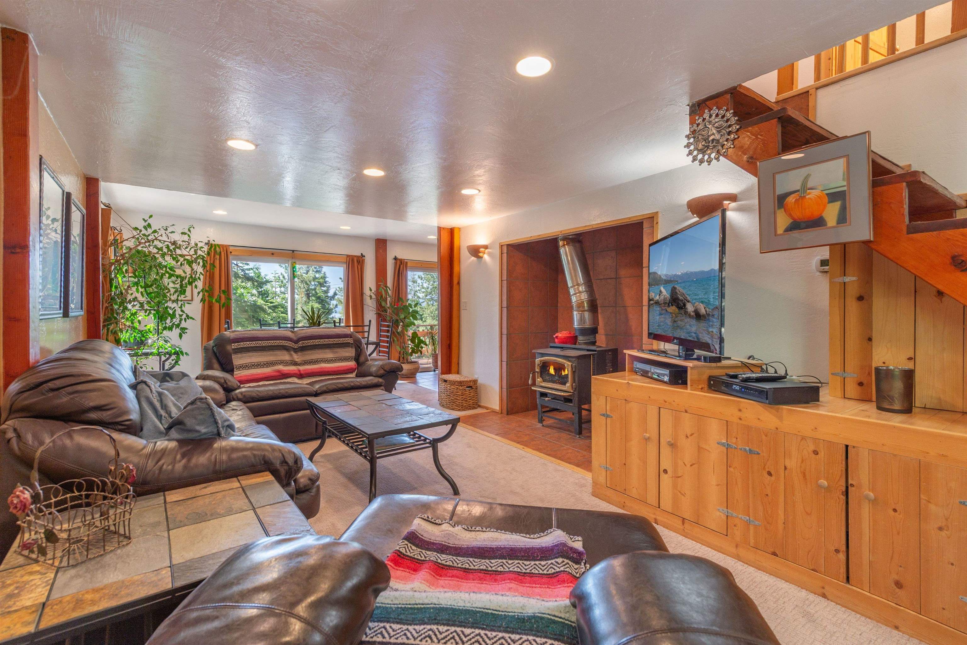 1460 Tahoe Park Heights Drive