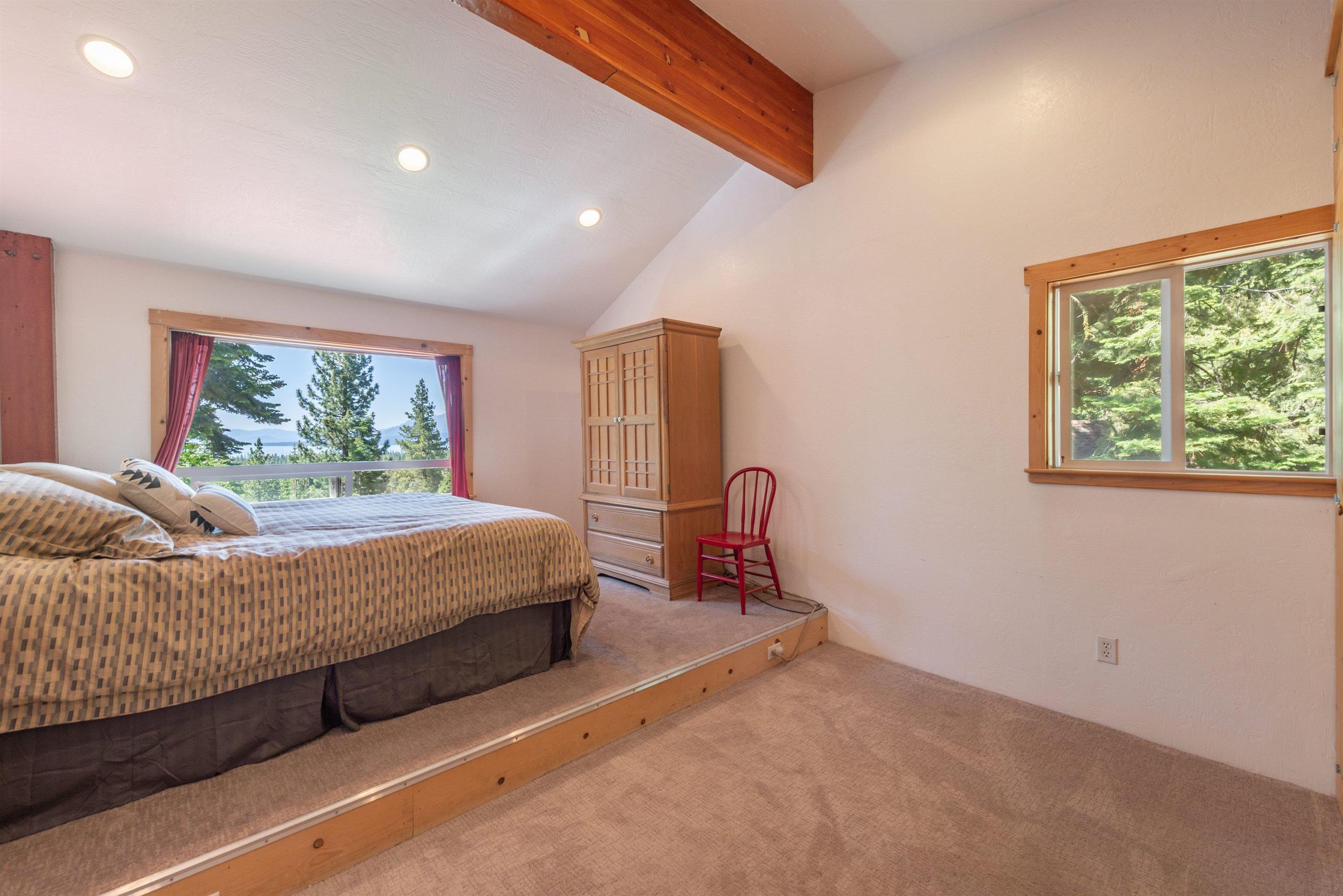 1460 Tahoe Park Heights Drive