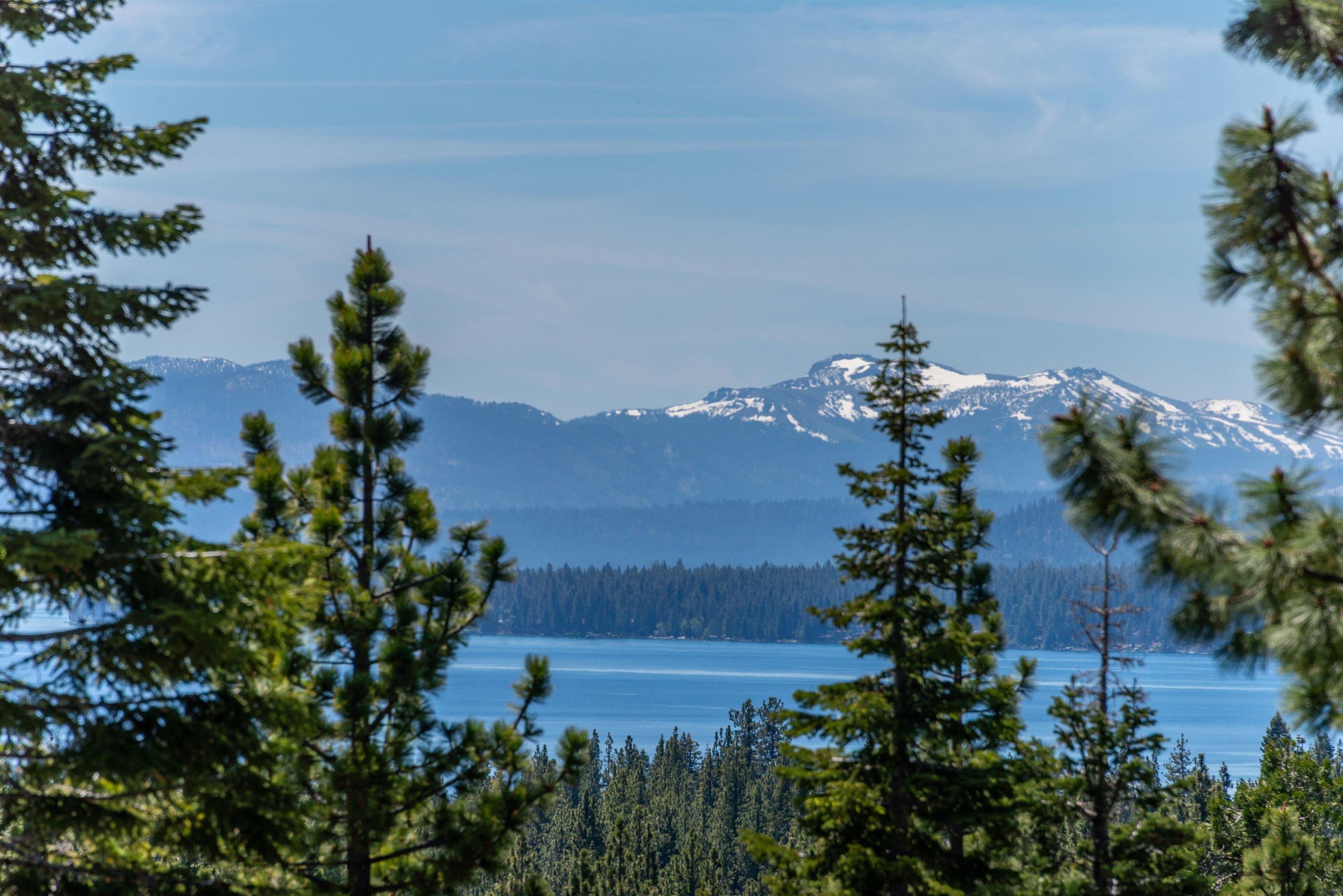 1460 Tahoe Park Heights Drive