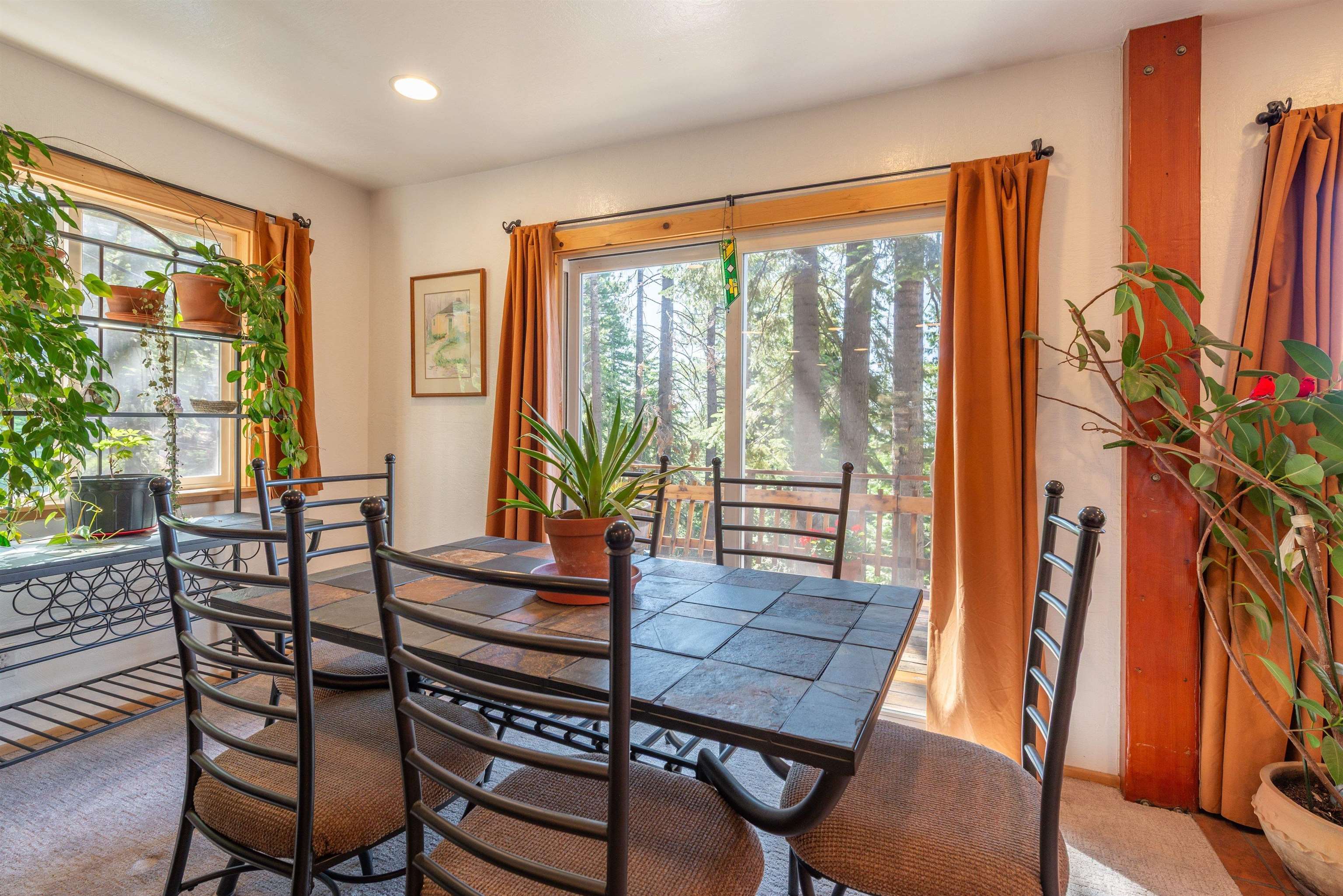1460 Tahoe Park Heights Drive