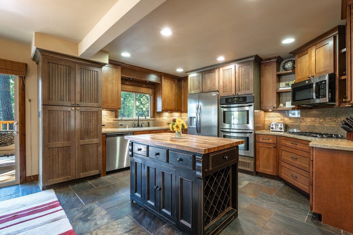 14232 Saint Croix Way