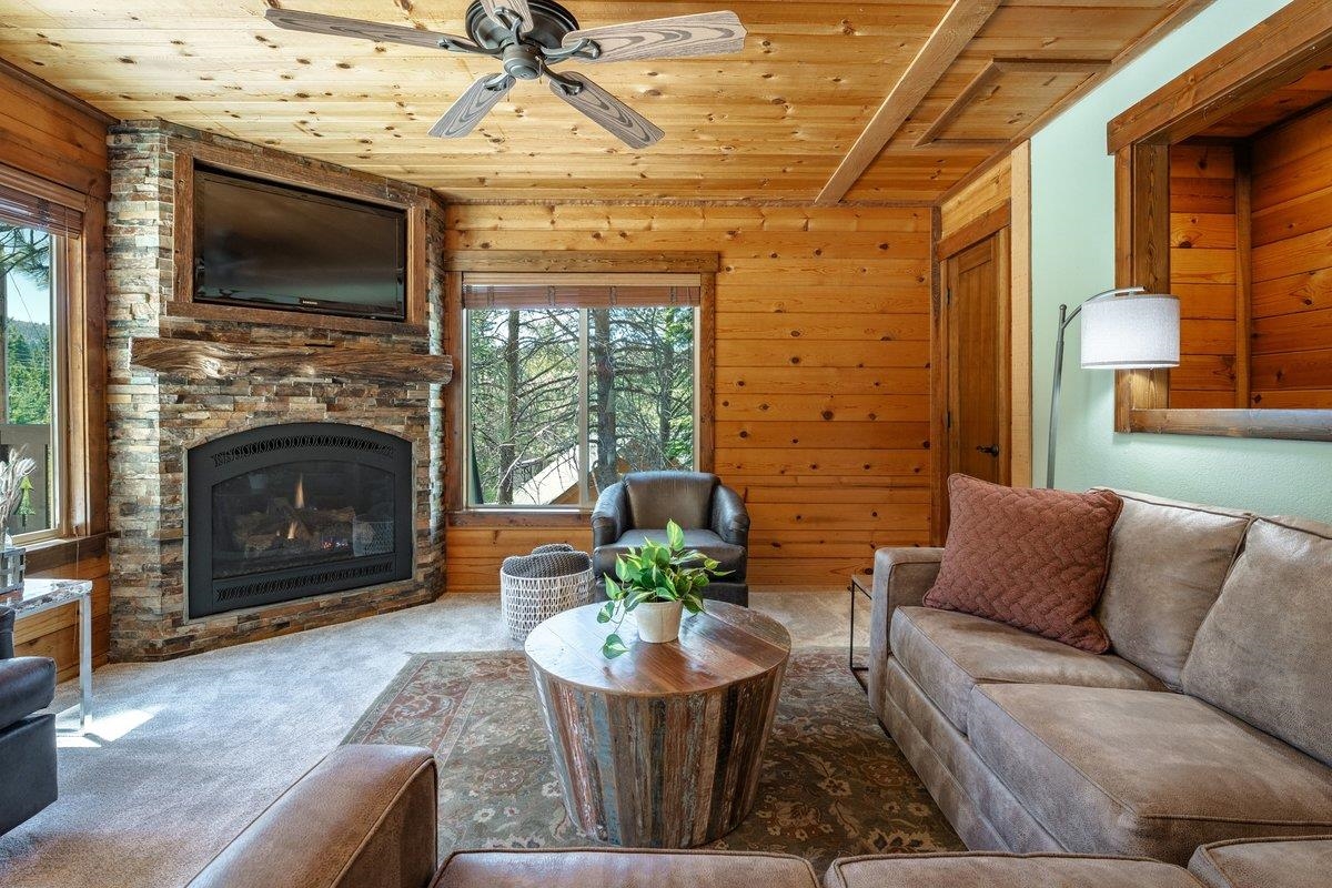 14232 Saint Croix Way