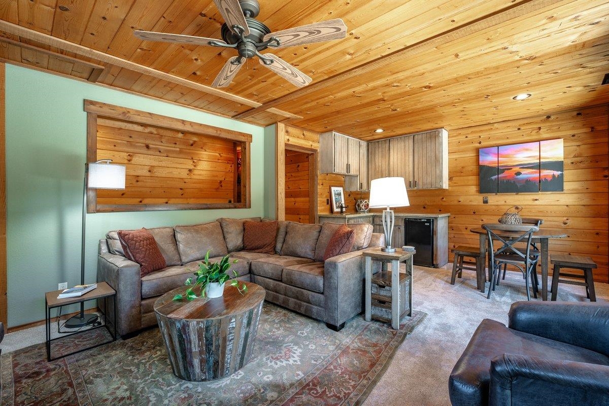 14232 Saint Croix Way