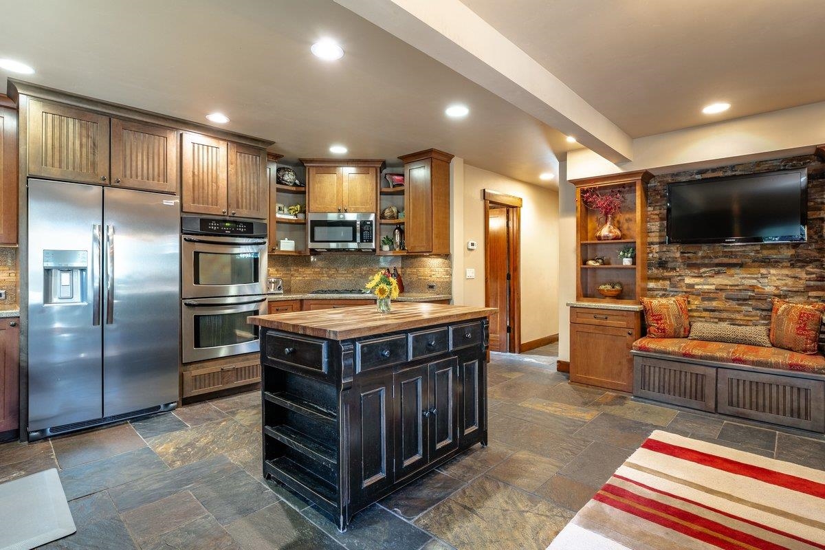 14232 Saint Croix Way