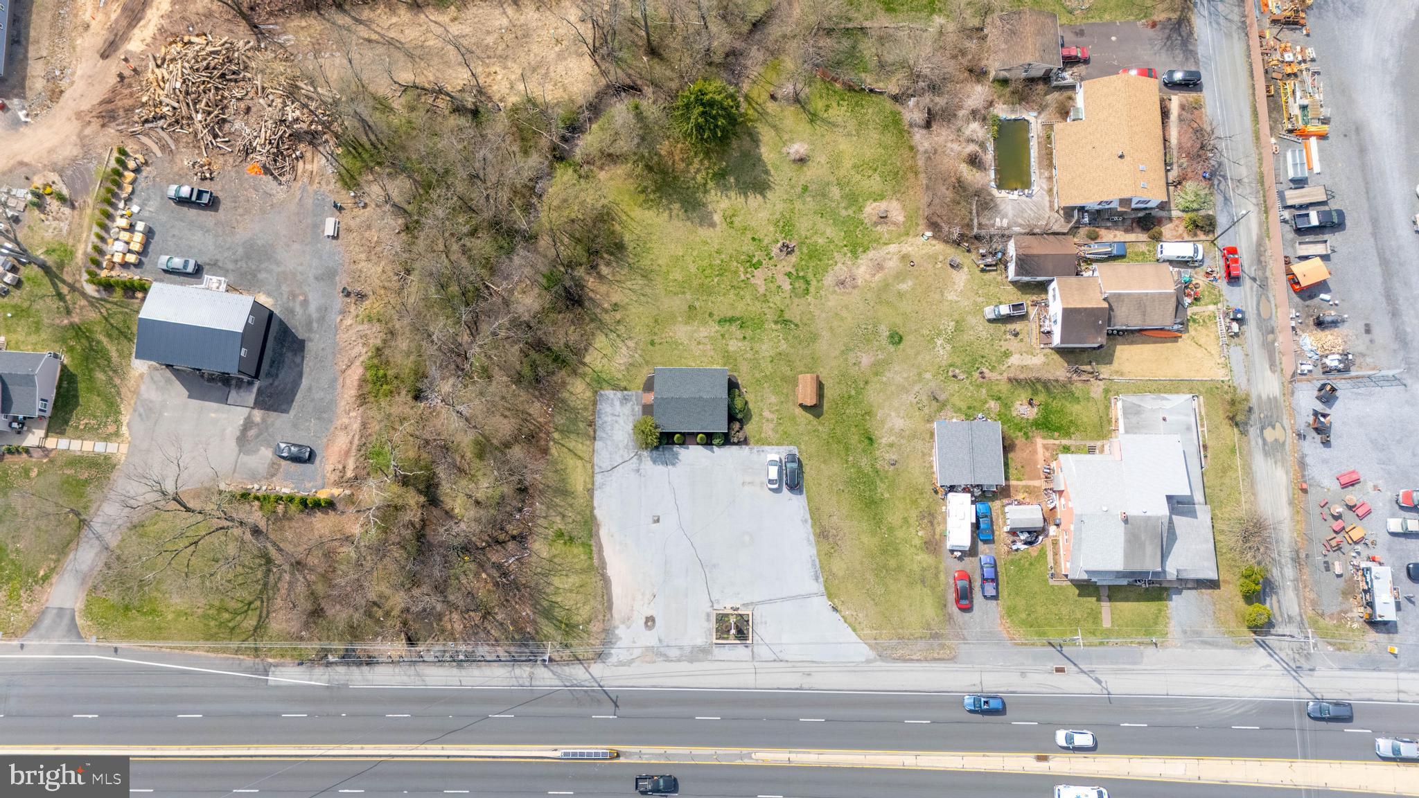 926 E BEN FRANKLIN HIGHWAY