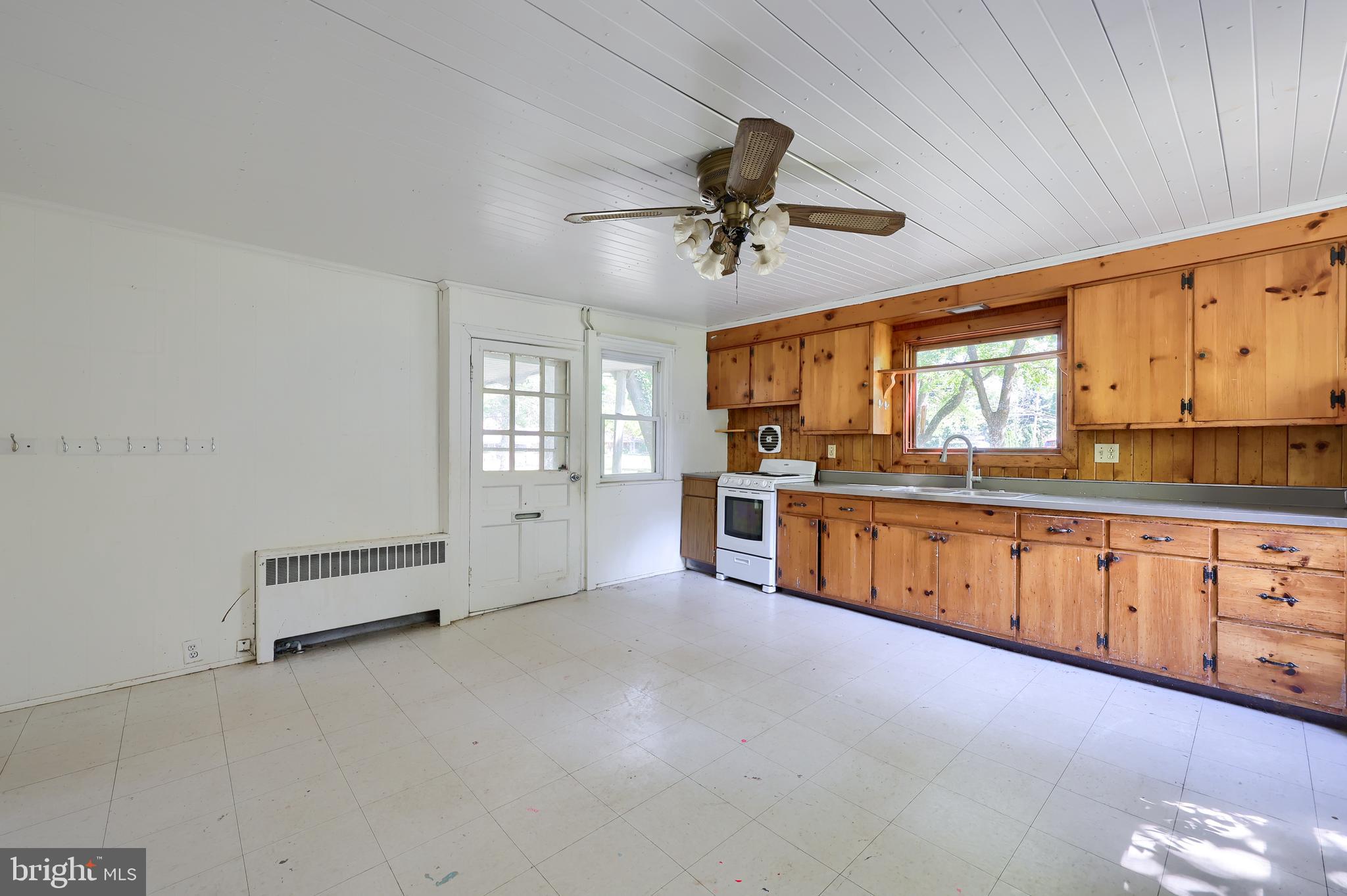 8363 JONESTOWN ROAD