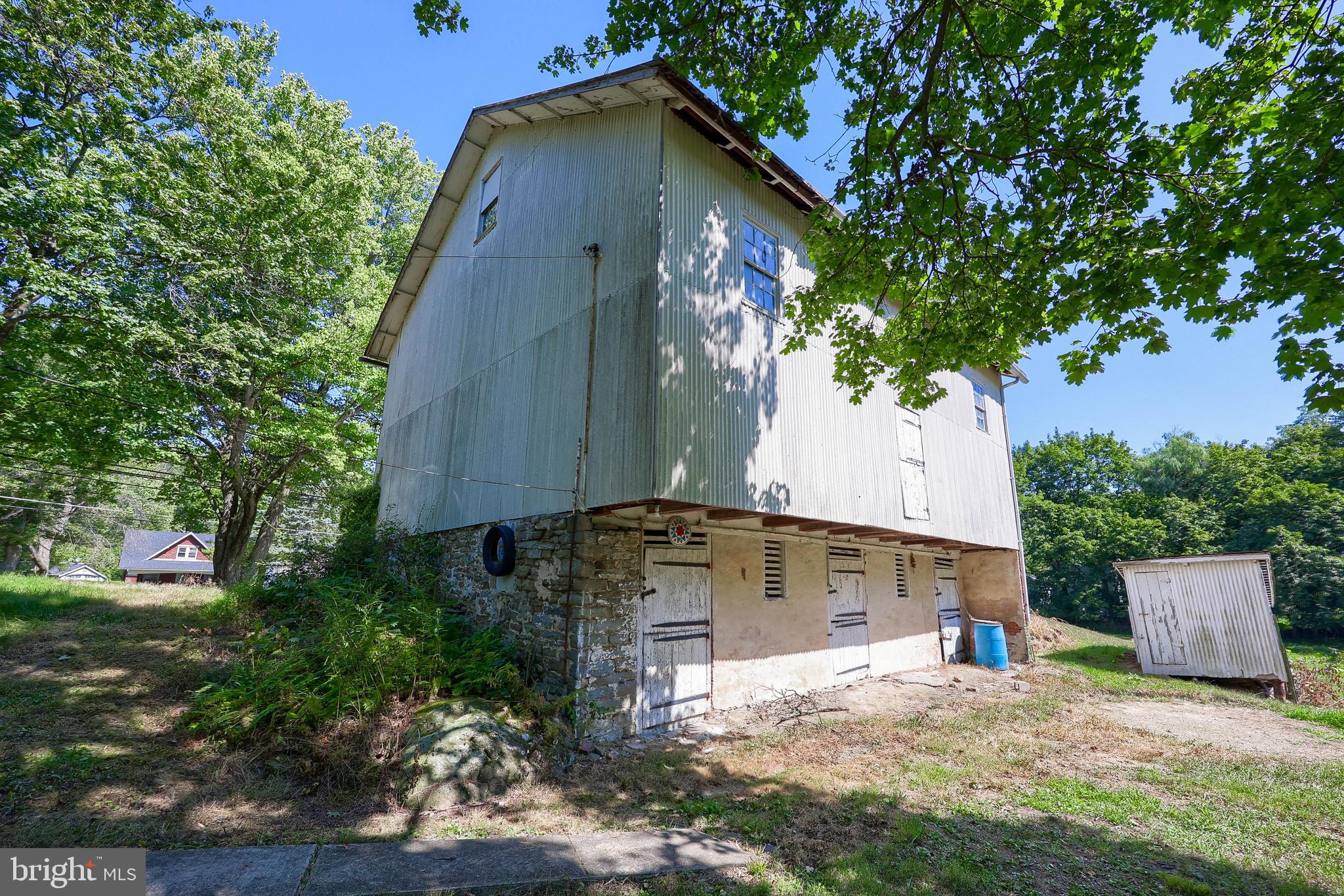 8363 JONESTOWN ROAD