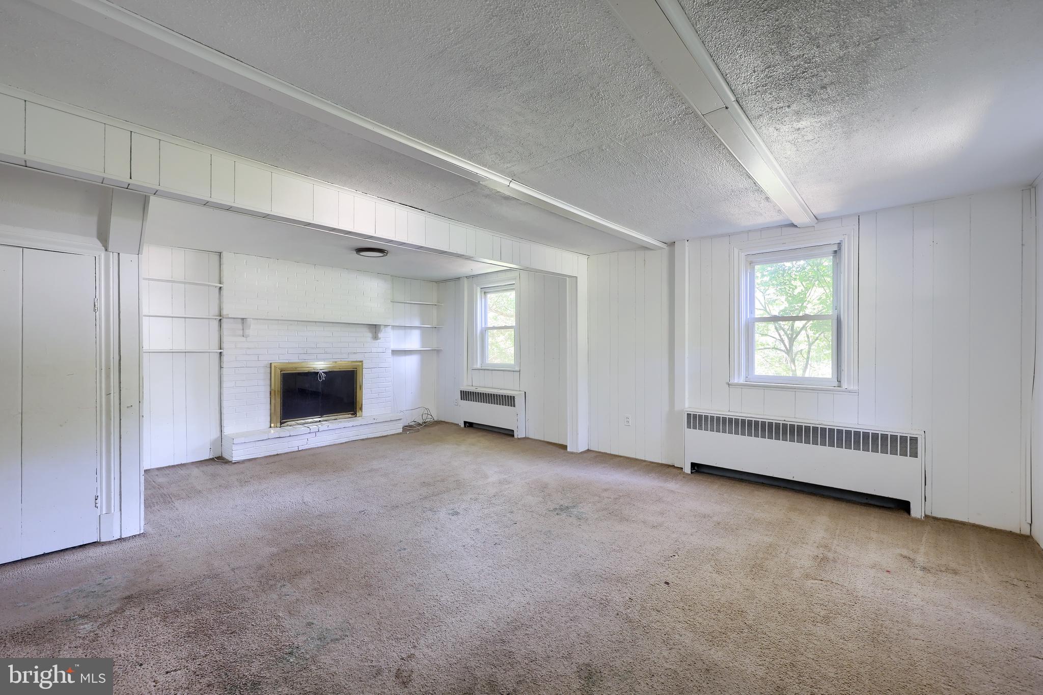 8363 JONESTOWN ROAD