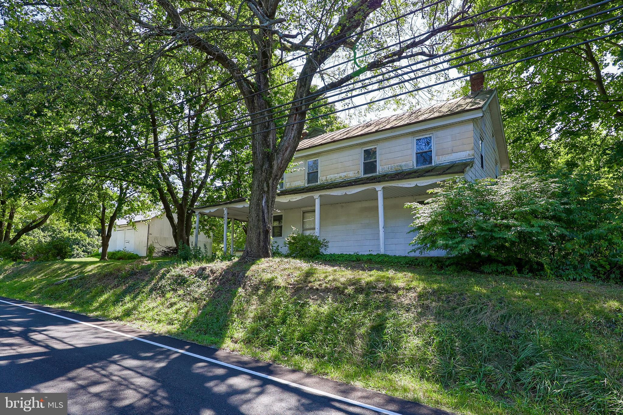 8363 JONESTOWN ROAD