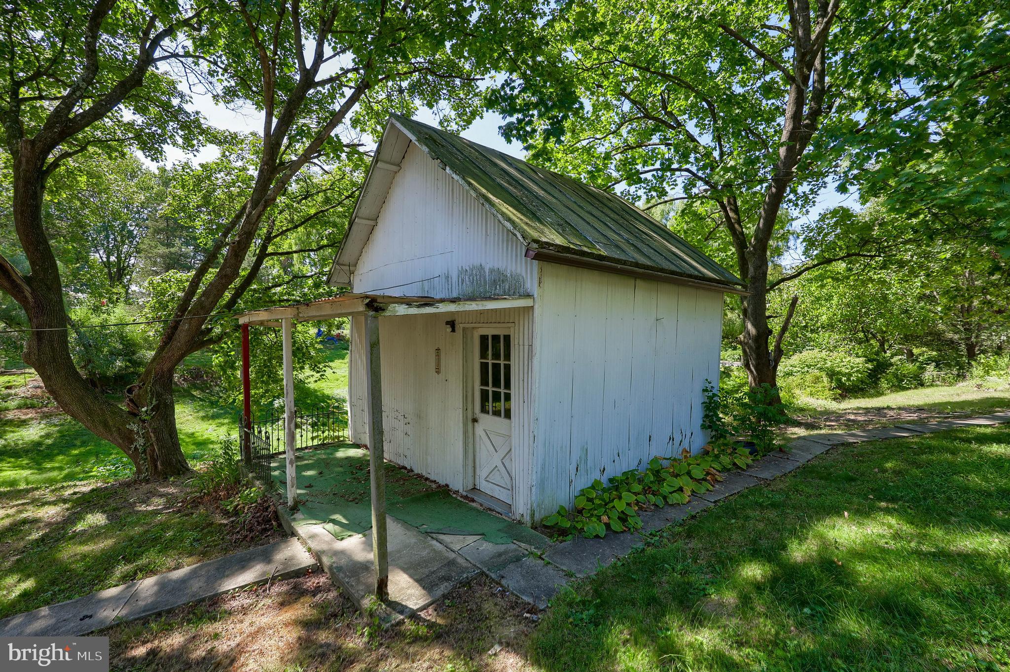 8363 JONESTOWN ROAD