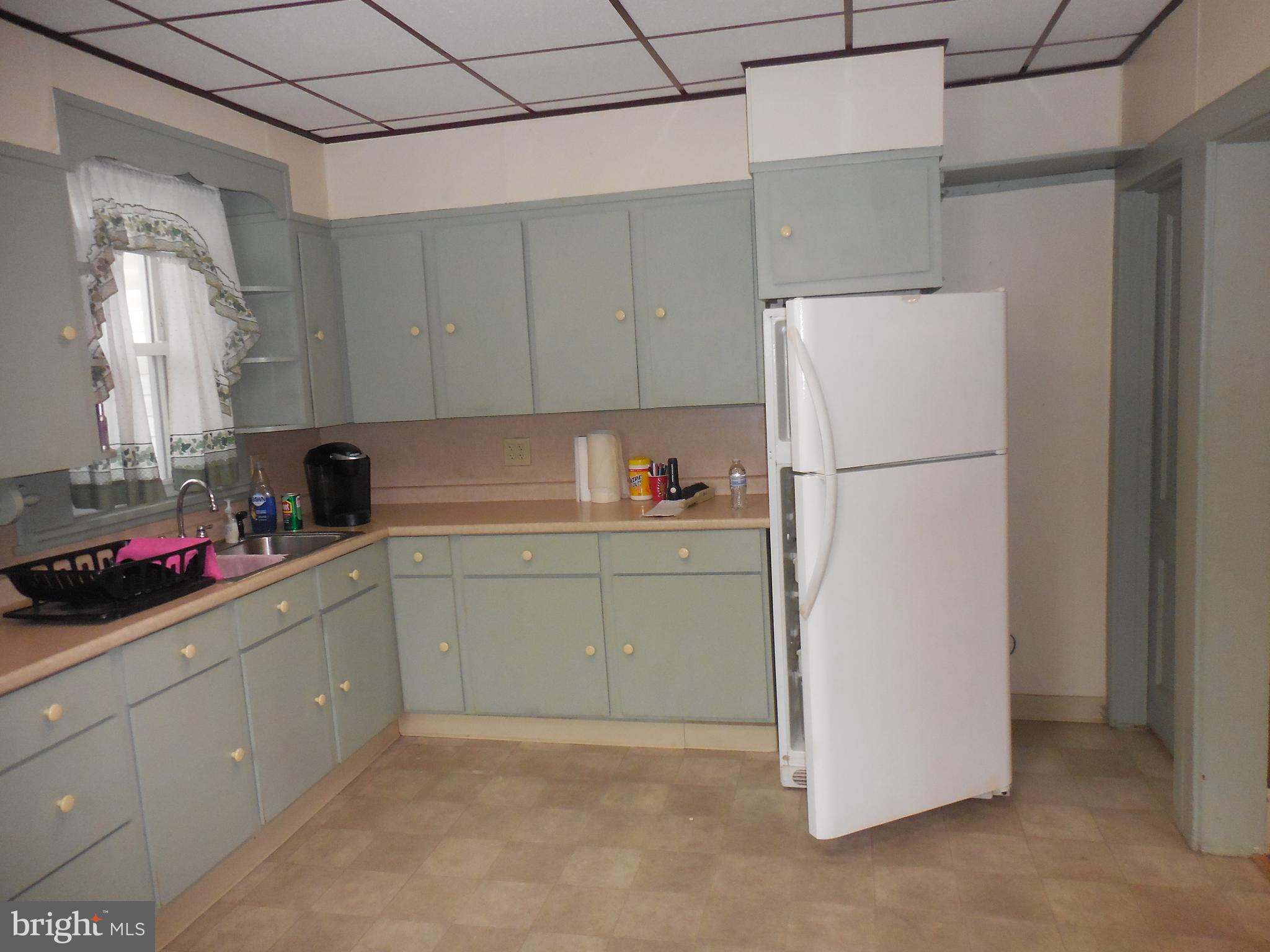 204 S 11TH STREET