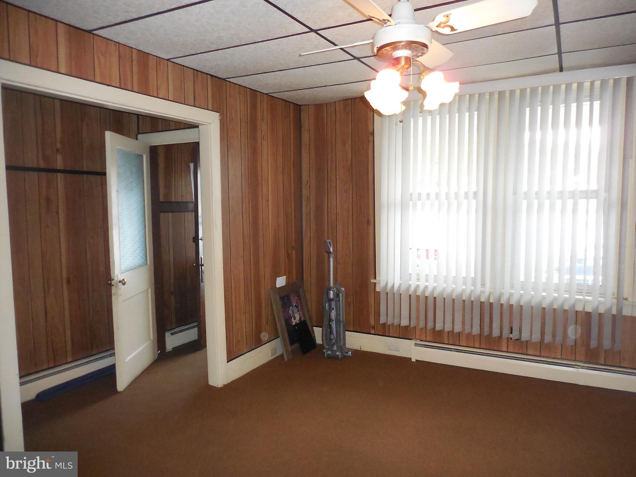 204 S 11TH STREET