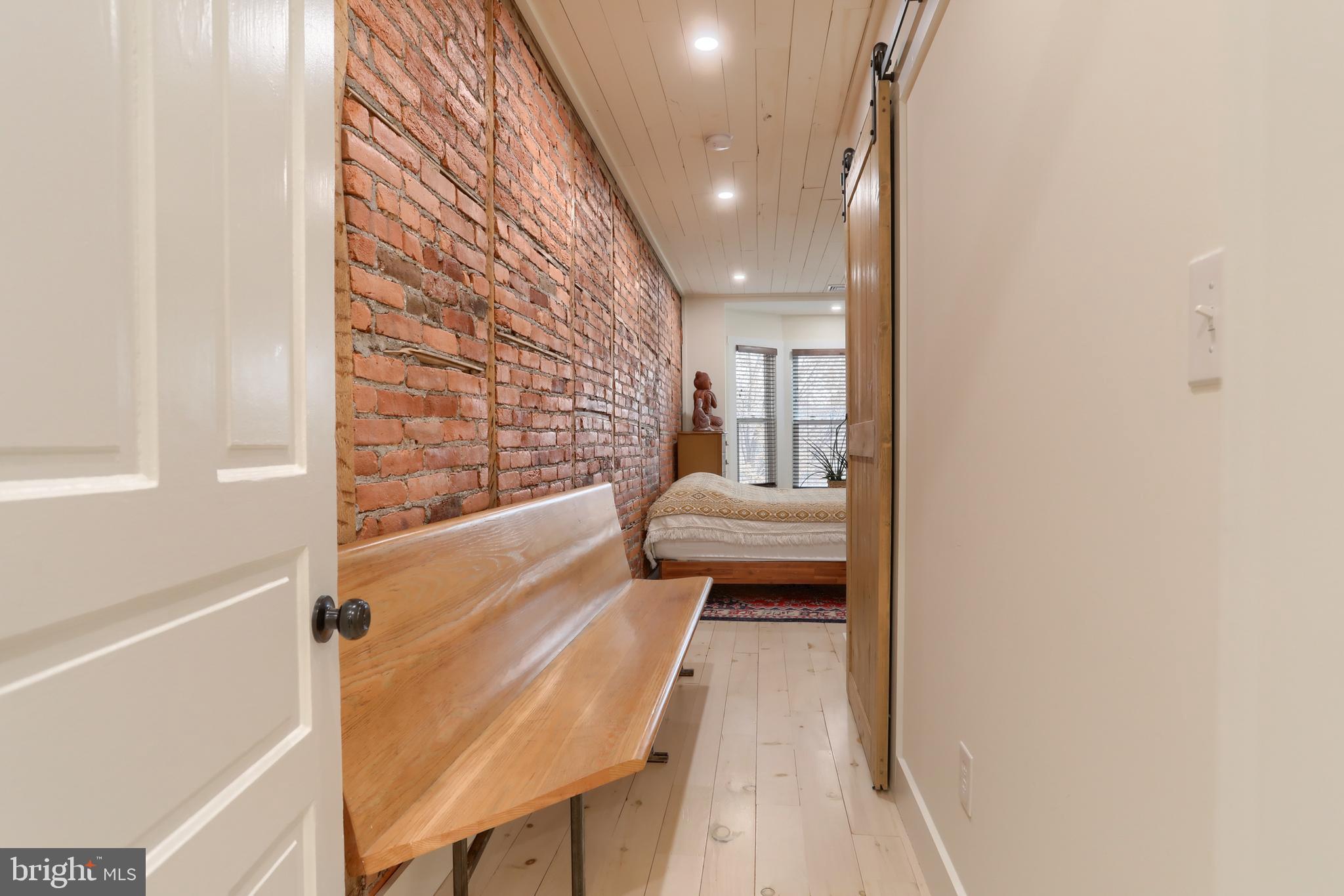 140 S 8TH STREET