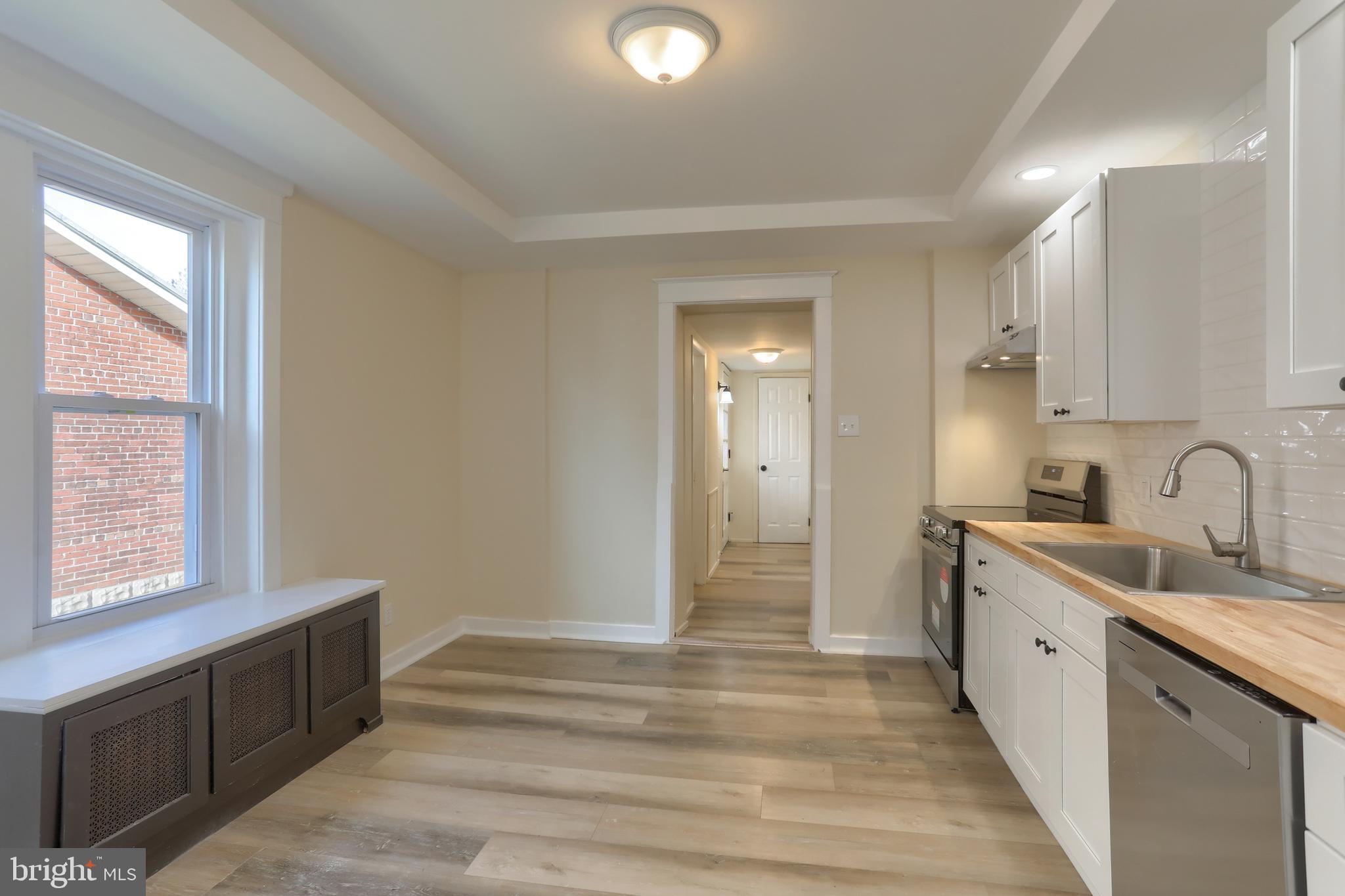 25 E PERSHING AVENUE